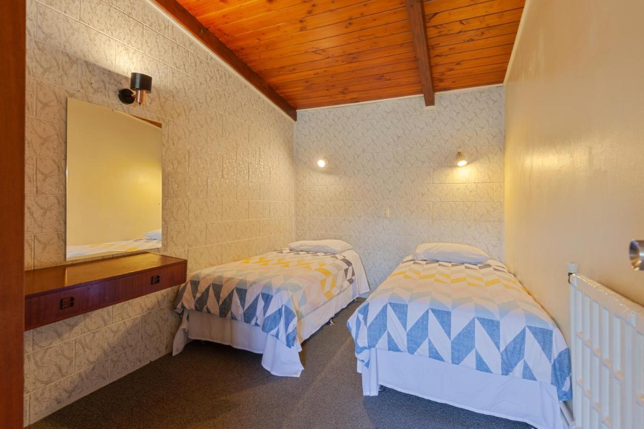 Aaryn Court Motel Rotorua Exterior photo